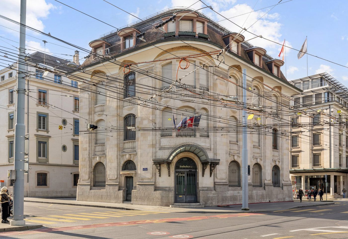 backbone_585890-B_057_WEB_retouchee